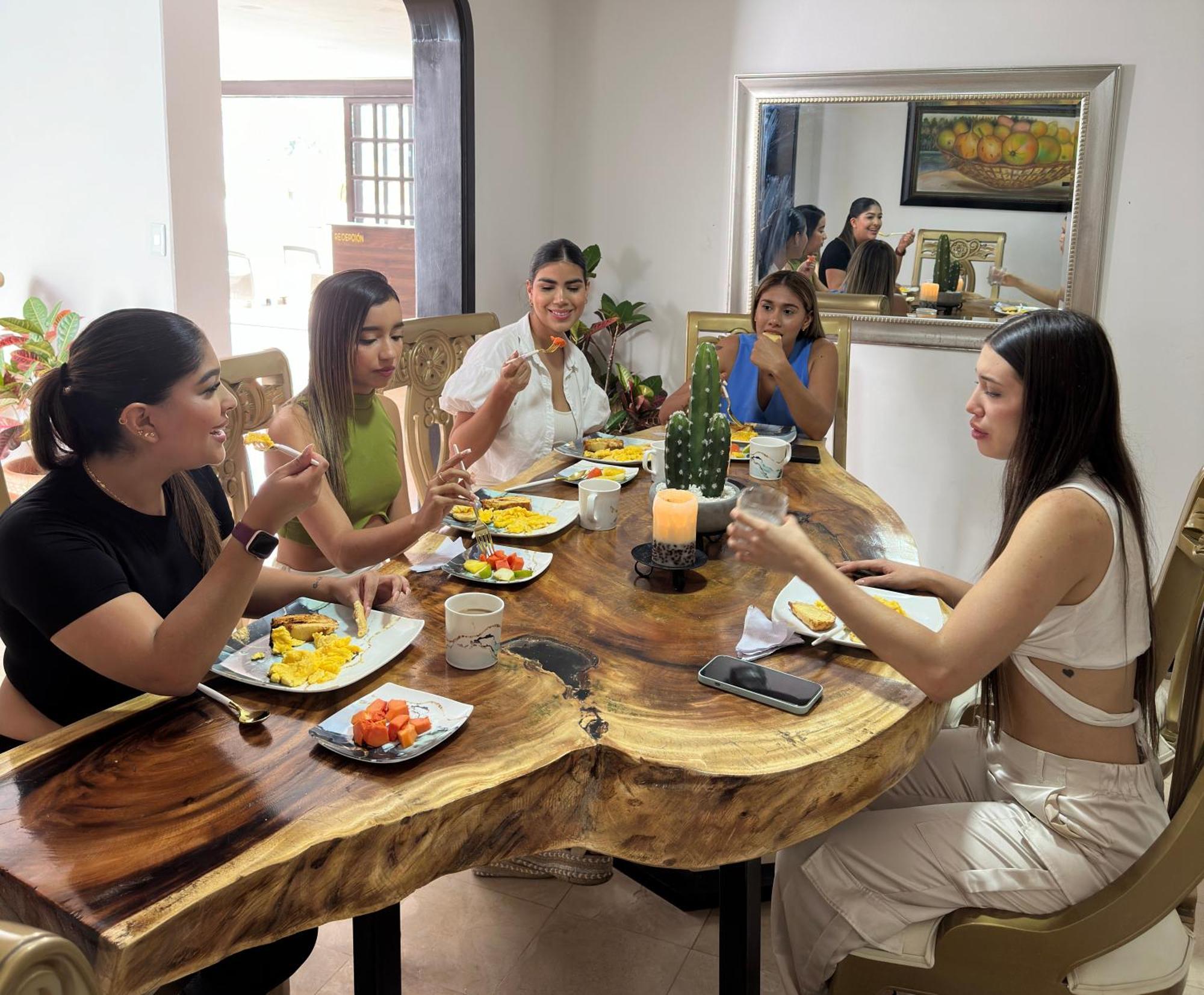 The View Hostel & Lounge كالي المظهر الخارجي الصورة