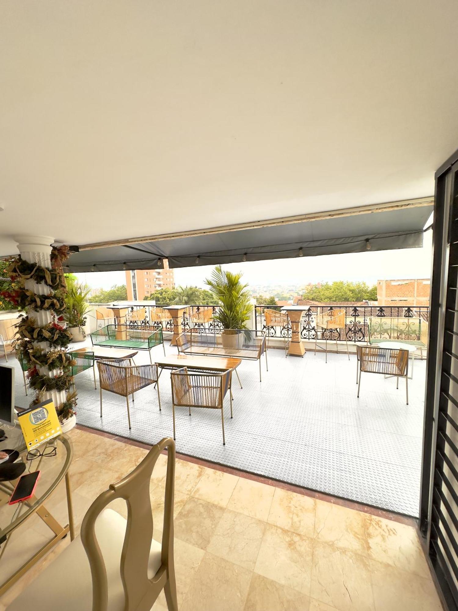 The View Hostel & Lounge كالي المظهر الخارجي الصورة