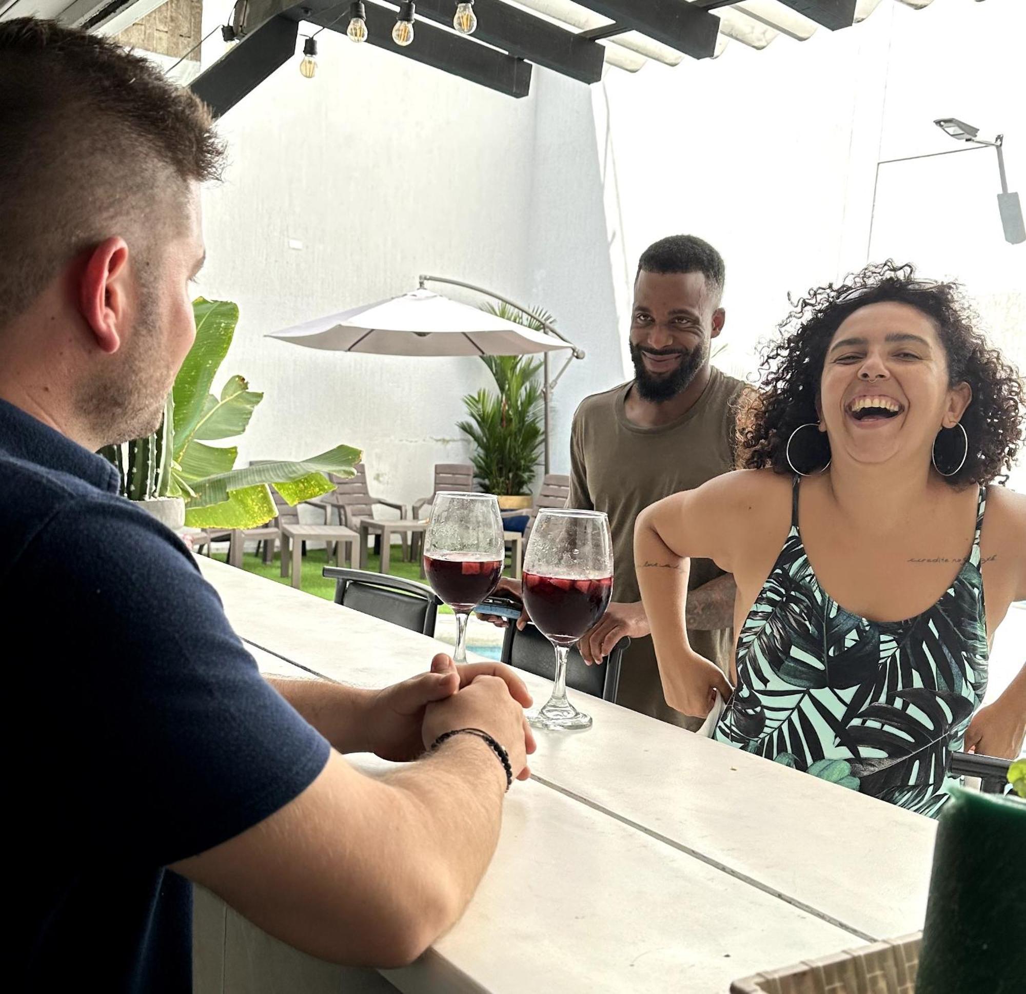 The View Hostel & Lounge كالي المظهر الخارجي الصورة