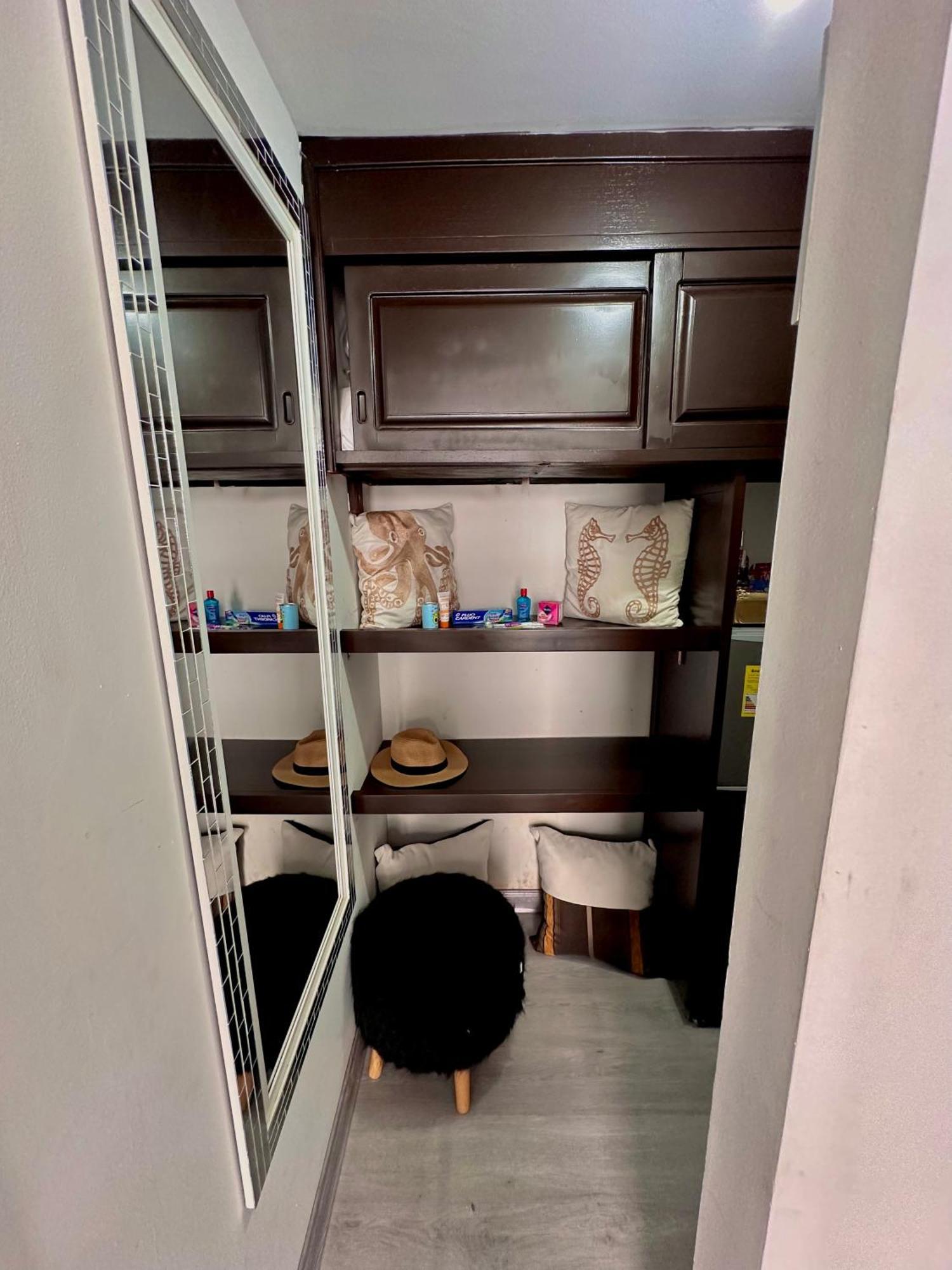 The View Hostel & Lounge كالي الغرفة الصورة