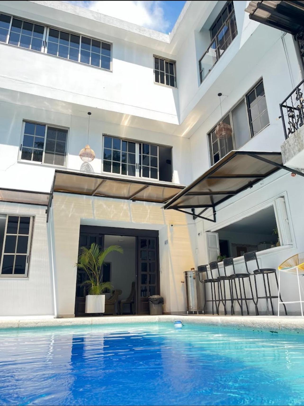 The View Hostel & Lounge كالي المظهر الخارجي الصورة